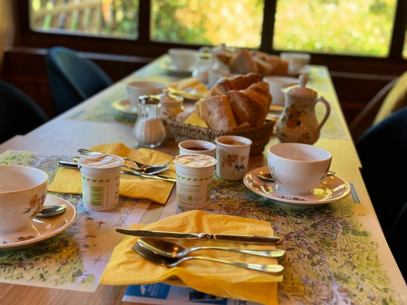 Guest house Du Val Au Cesne Saint-Clair-sur-les-Monts