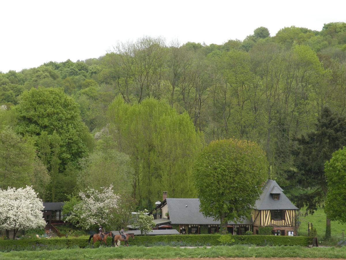 Guest house Du Val Au Cesne 3*